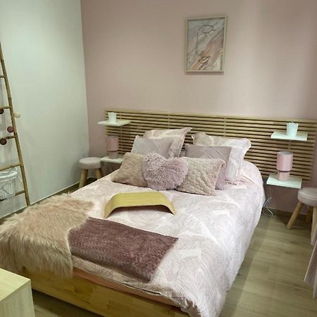 Apartamento Adelyna Cosy Vichy Exterior foto